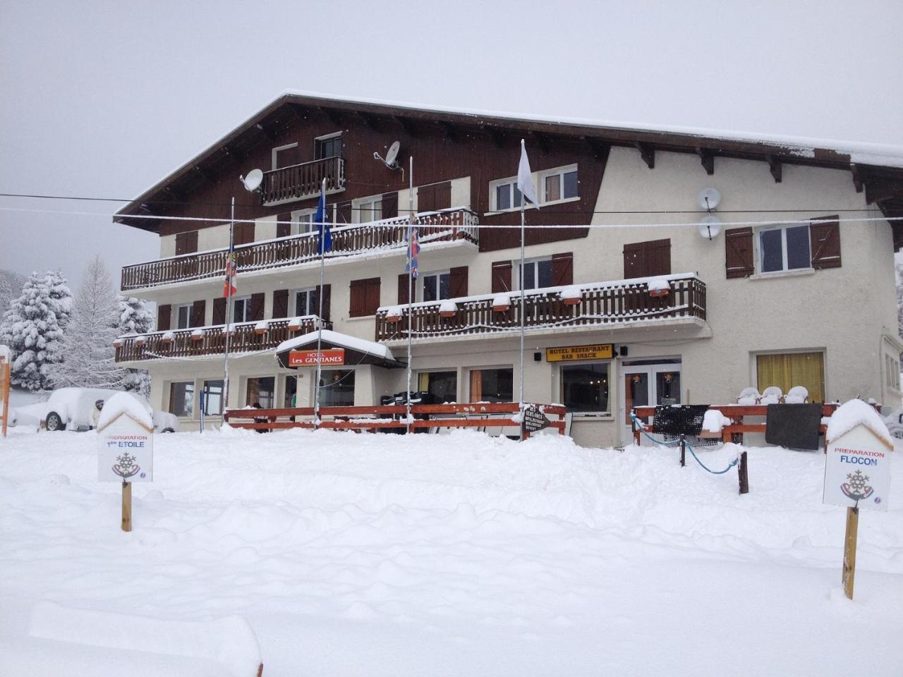Hotel Les Gentianes La Morte Eksteriør bilde